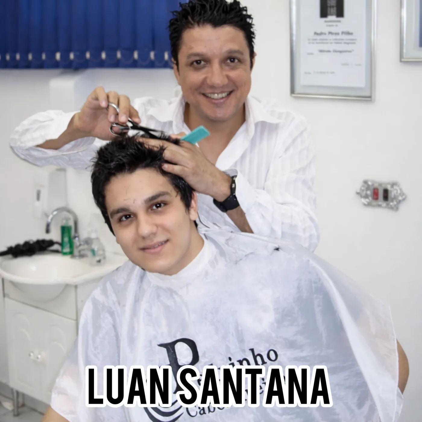 Pedrinho com artista