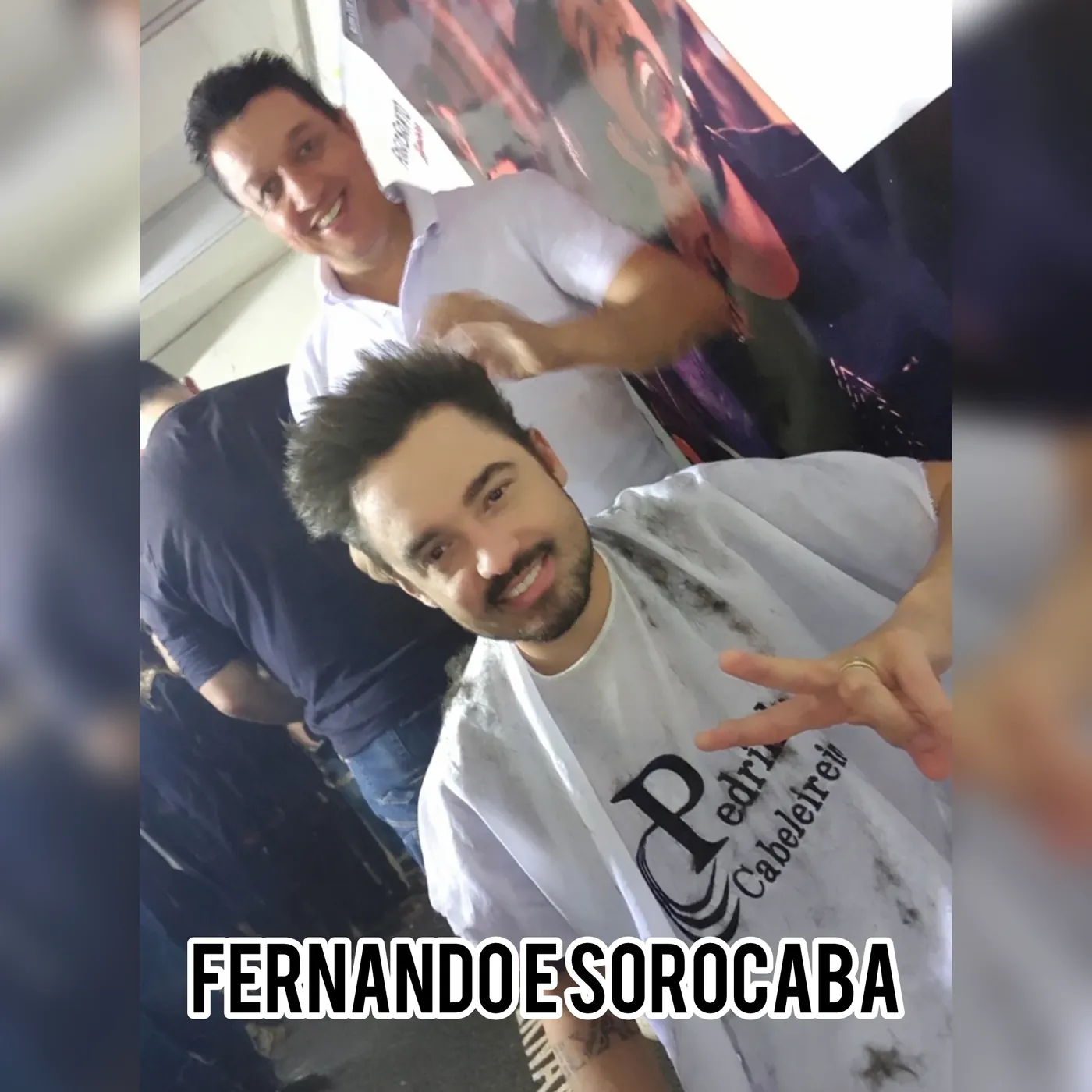 Pedrinho com artista