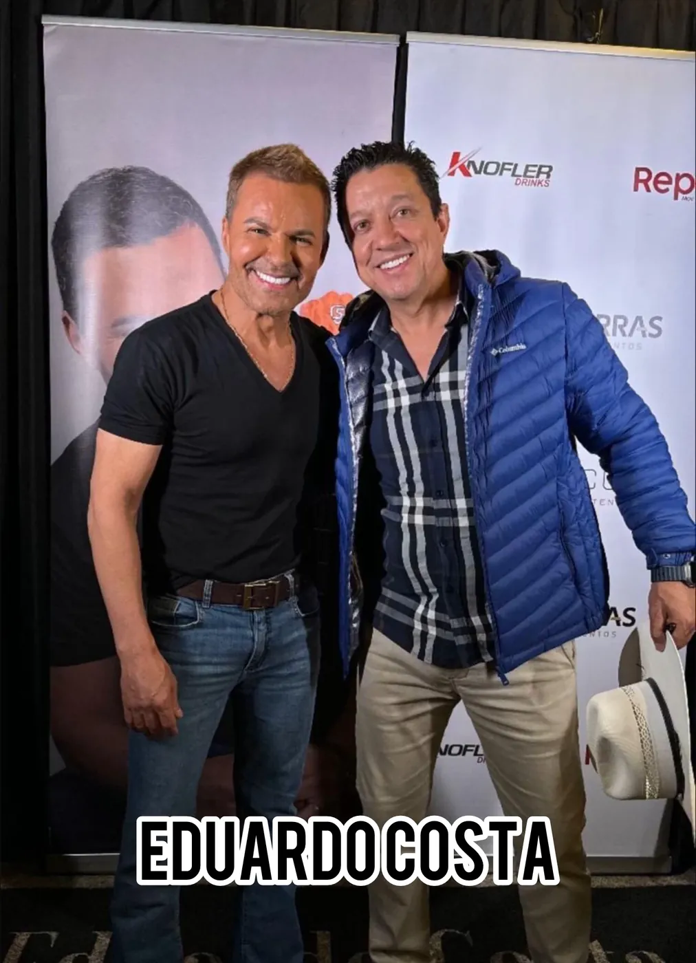 Pedrinho com artista