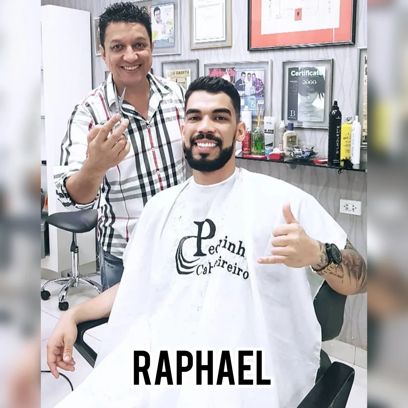Pedrinho com artista